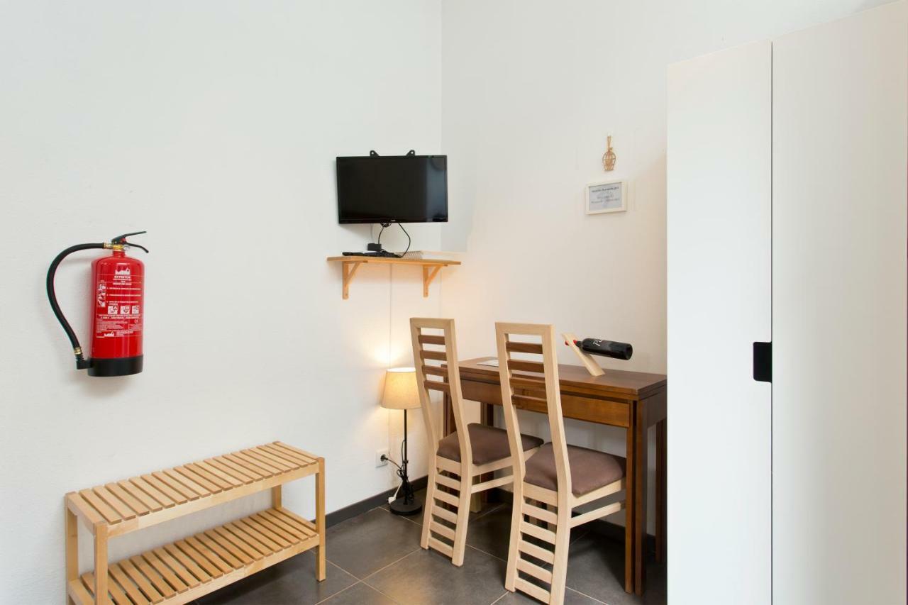 شقة Host Wise - Cozy Quiet Flat - Trindade Station بورتو المظهر الخارجي الصورة
